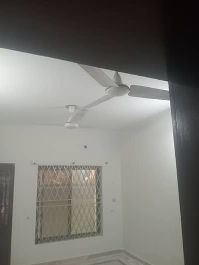 7marla 2beds DD TV lounge kitchen attached baths neat clean ground portion for rent in G 13 2 islamabad