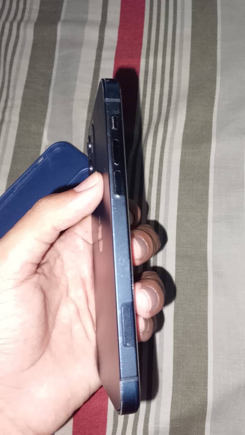 iphone 12 2