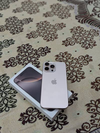 Apple iPhone 16 Pro Max