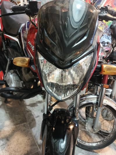 Honda CB 125 f (0322-3276769)