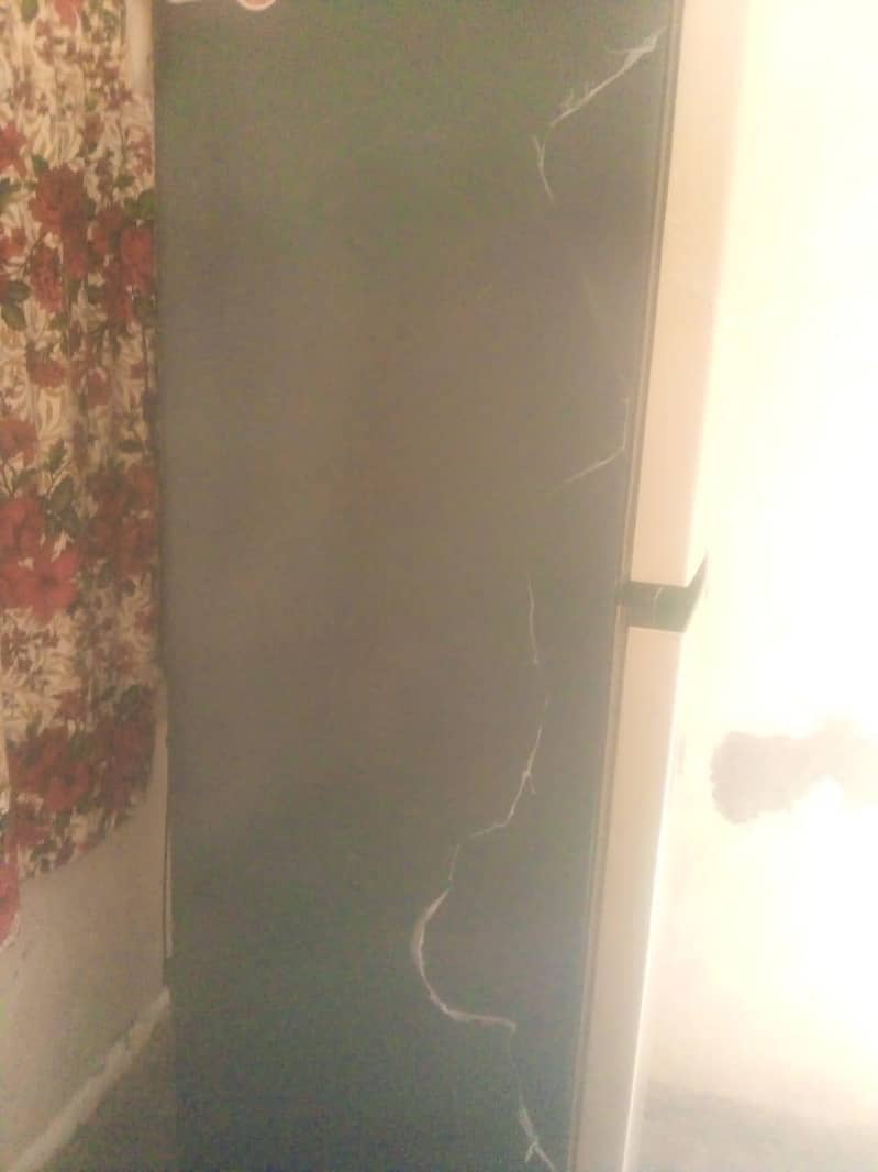 Dawlance fridge 1