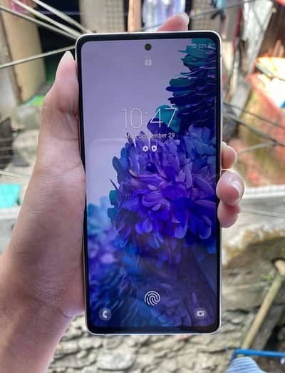 Samsung Mobile S20 FE 5g
