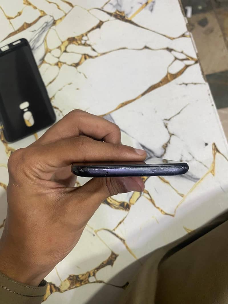 One Plus 6 3