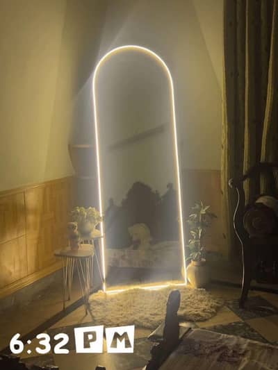 Dome Standing LED Mirror