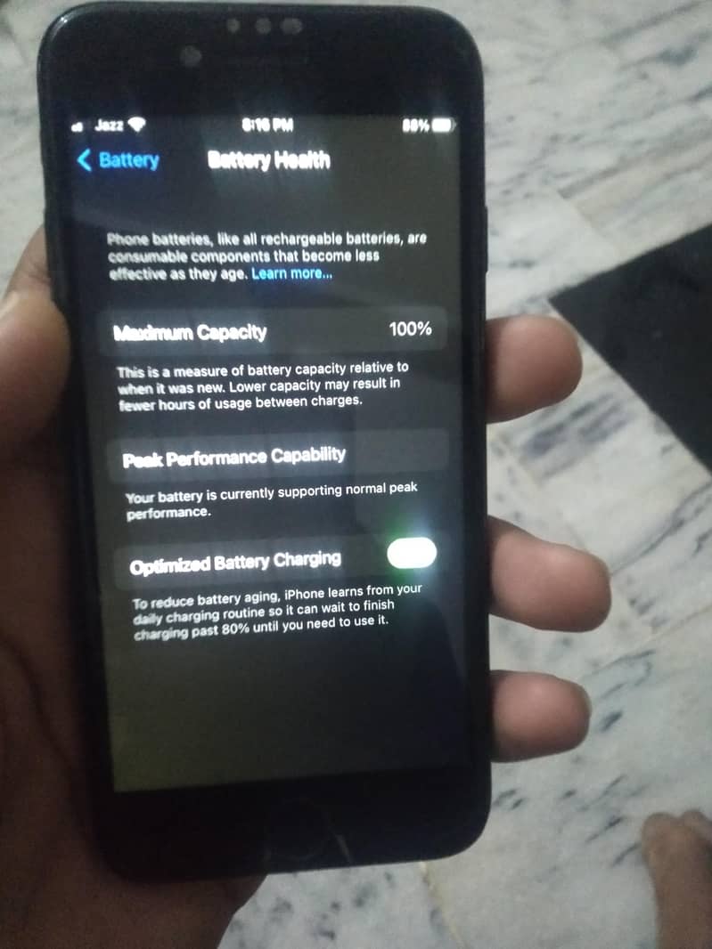 Apple iPhone 7 1