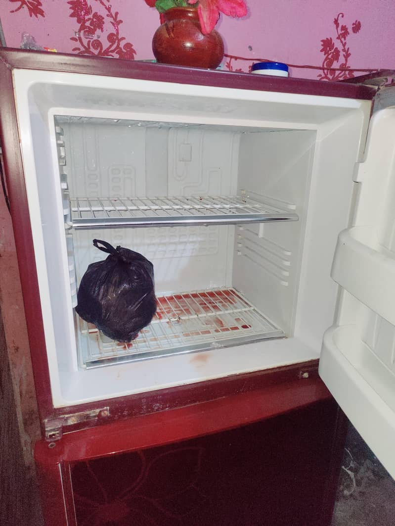 orient Refrigerator 3