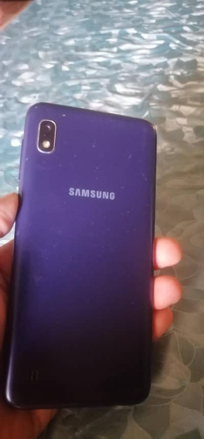 Samsung A10