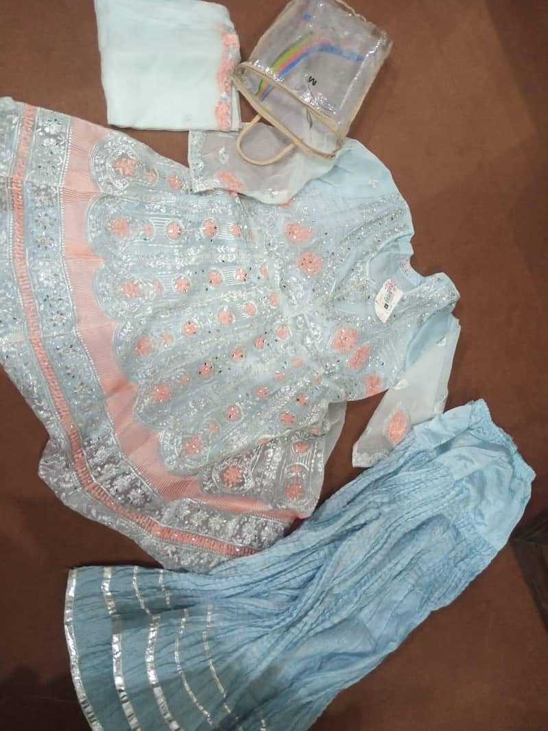 dresses 1