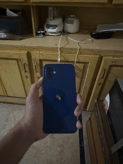 Apple iPhone 12