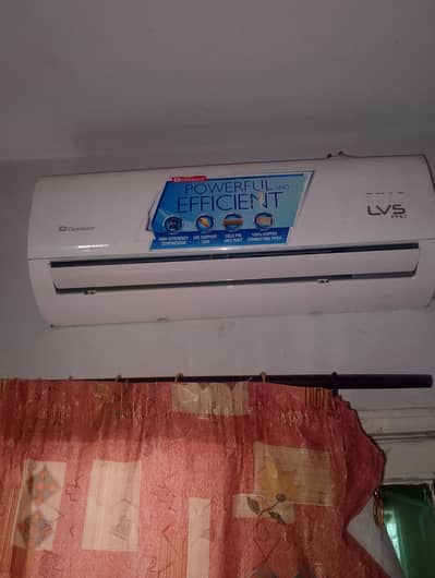 Dawlance ac 1 ton new condition