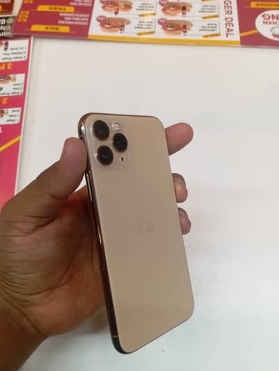iPhone 11 Pro non pta 64gb ha or battery change ha but achey wali ha