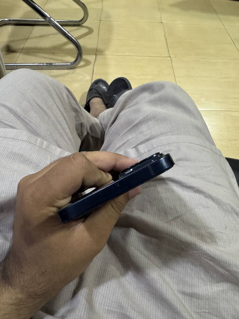 iPhone 14 plus 1
