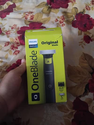 one blade original just one time use with 10 mm additional clip
