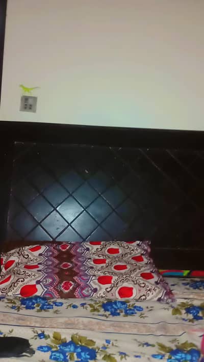 used bed