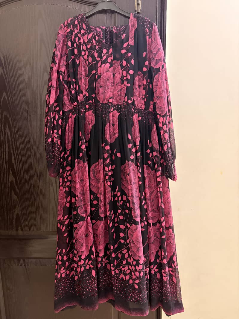 Dresses 0