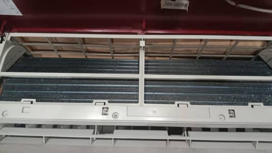 Haire 1.5 Ton Long Throw Series AC (HSU18LNF)