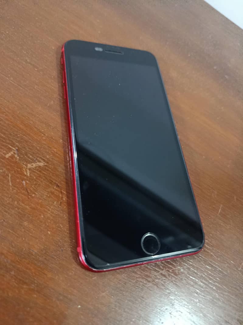 Apple iPhone 8 Plus 1