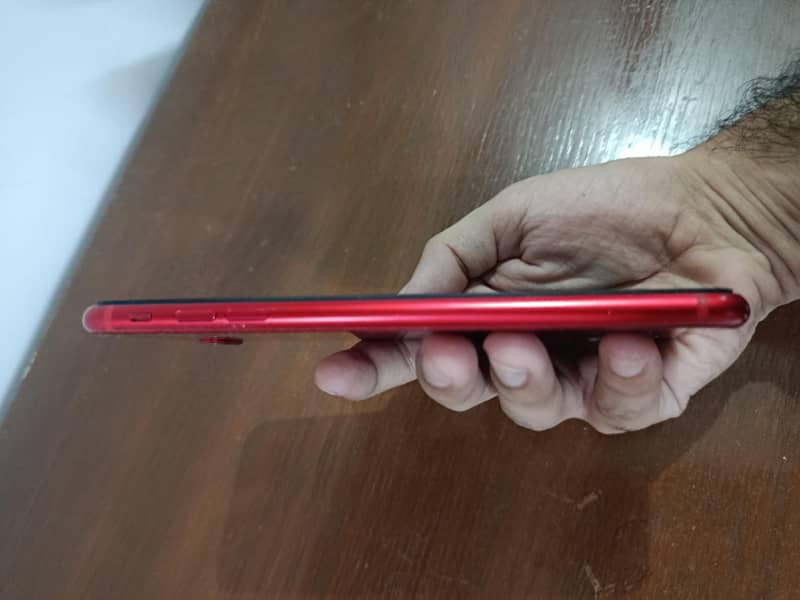 Apple iPhone 8 Plus 2