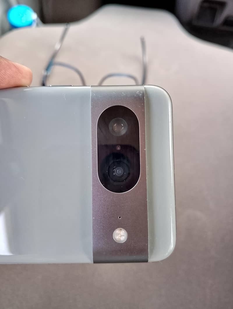 Google Pixel 8 1