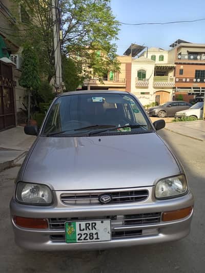Daihatsu Cuore 2003