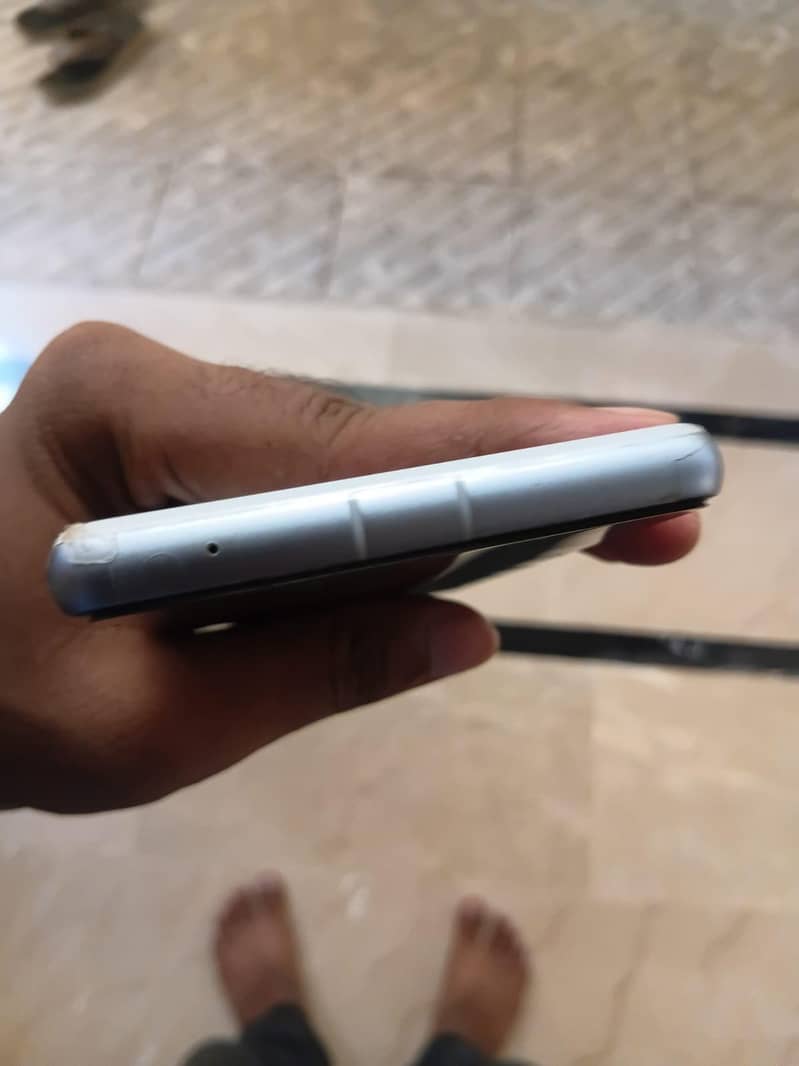 Google Pixel 7a 1