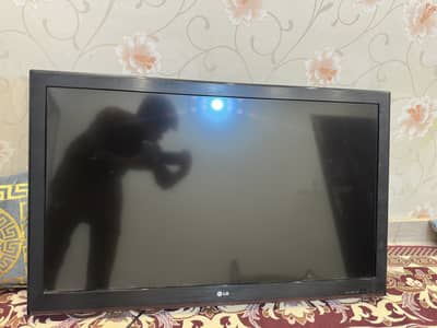 LG 50inch LCD
