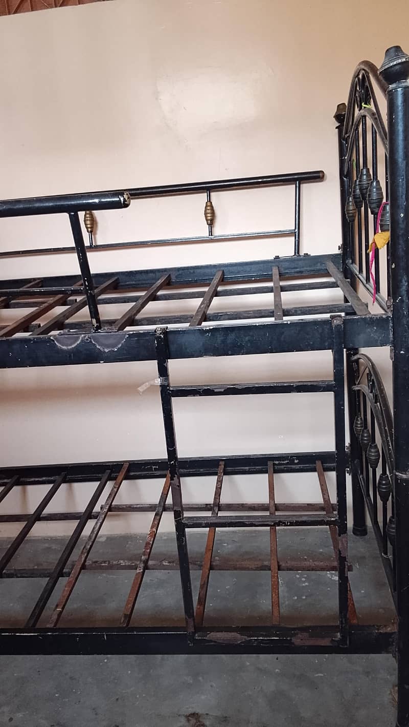 double bed 7