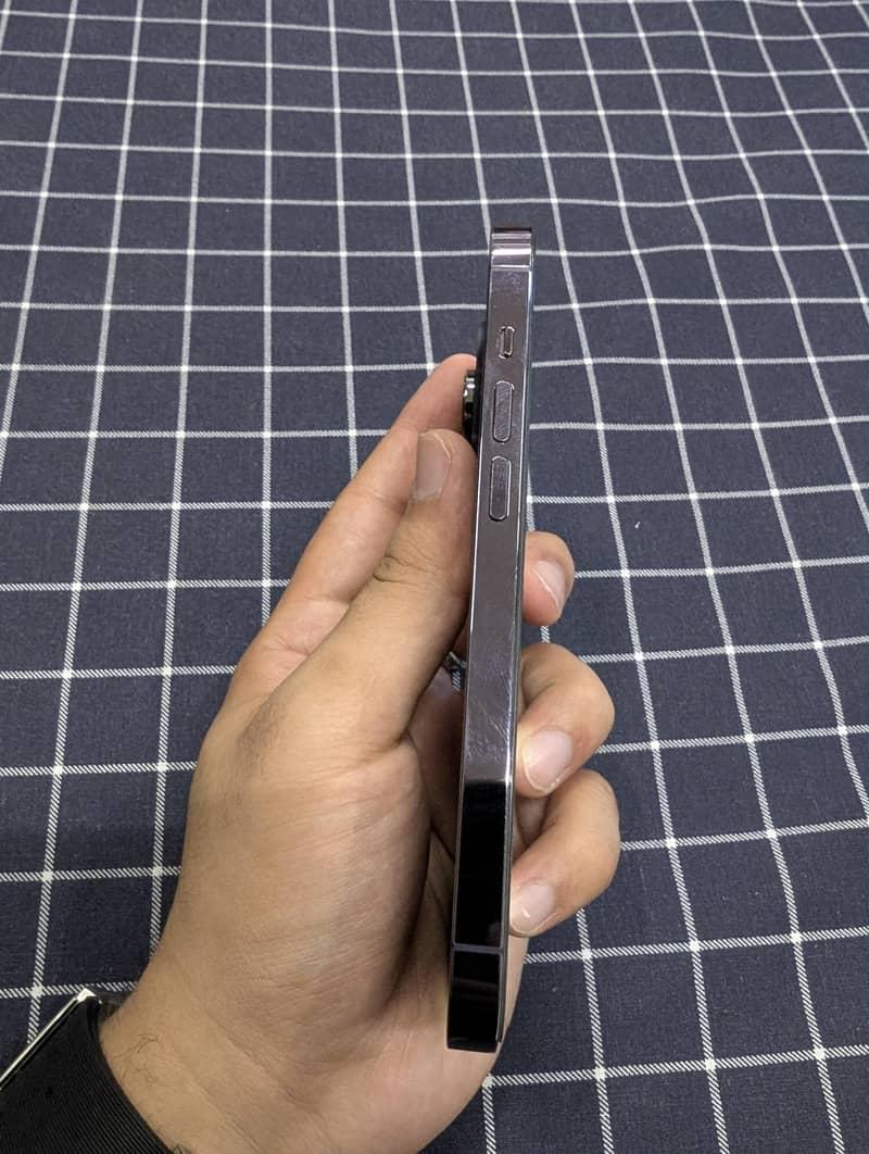 Iphone 14 Pro 4
