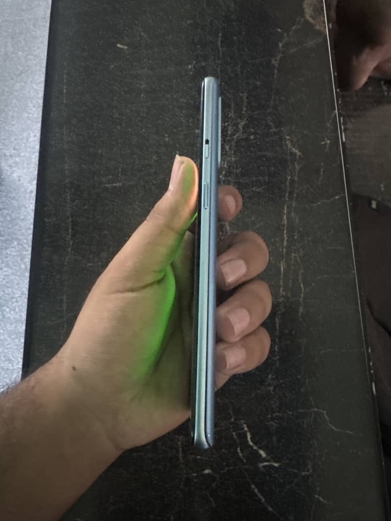 One Plus 9R 4