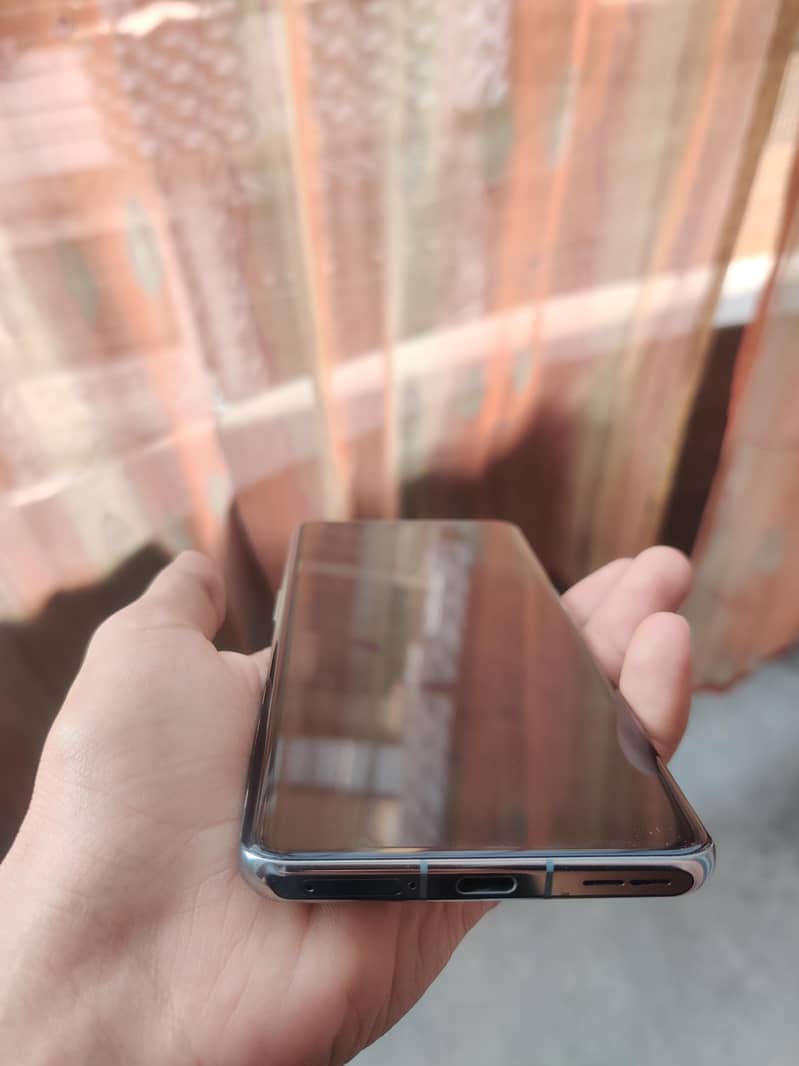 One Plus 11 4