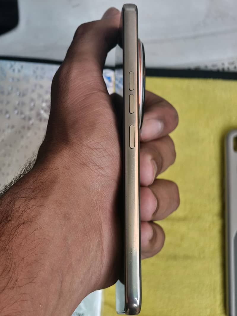 Tecno CAMON 40 Premier 5g 2