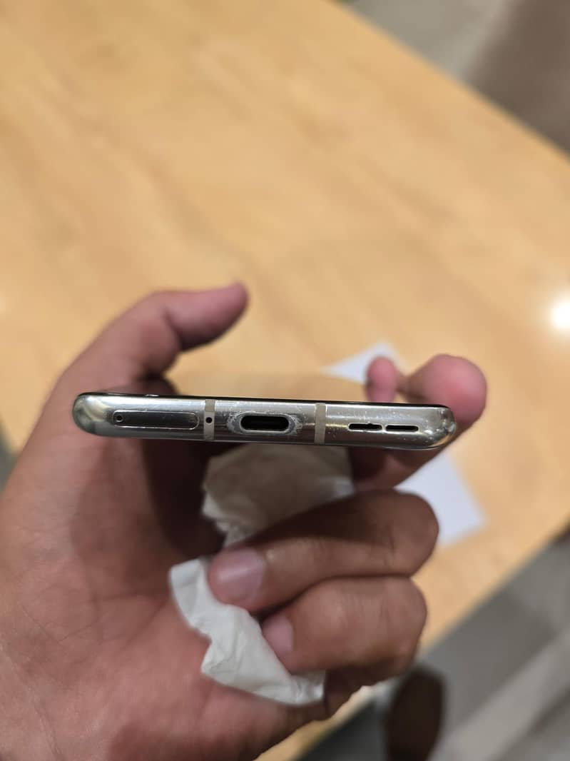 One Plus 8 4