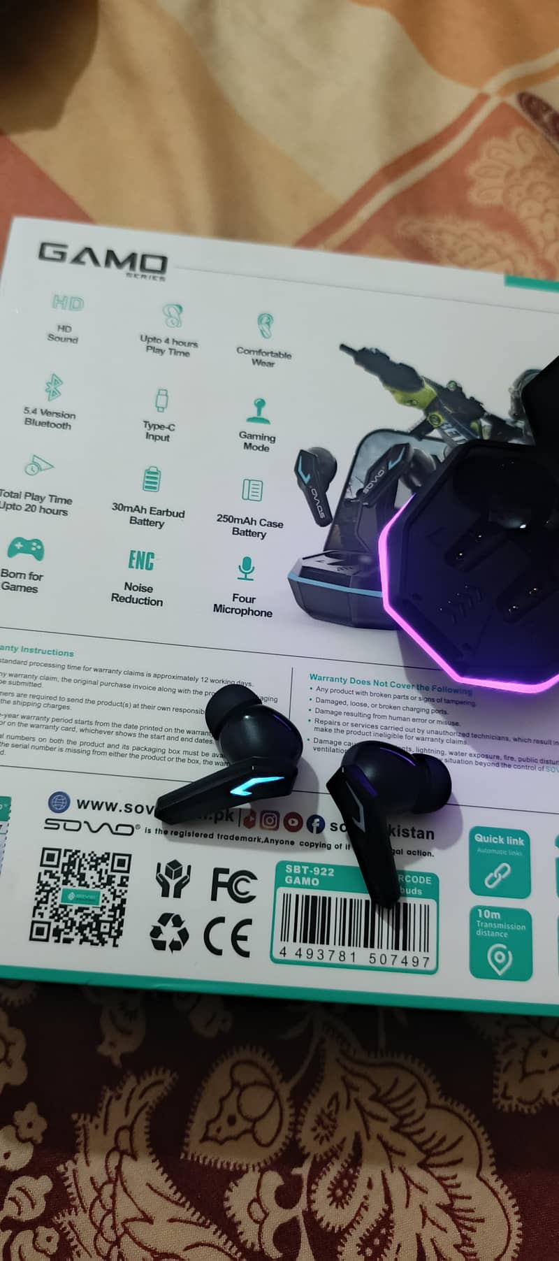 Earbuds 1