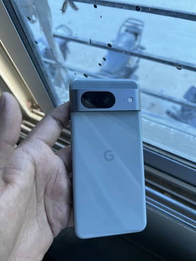 Google Pixel 8 10/10 condition