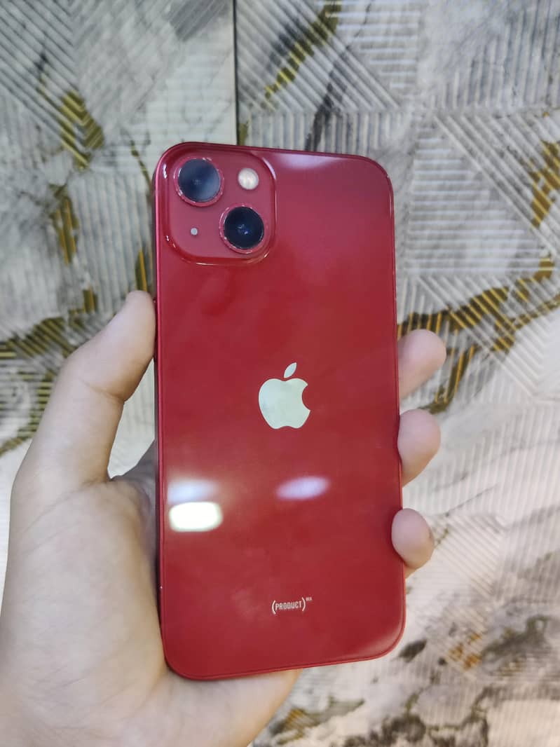 Apple iPhone 13 1