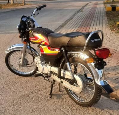 Honda cd70 2025
