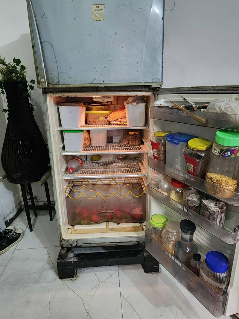 dawlance fridge 1