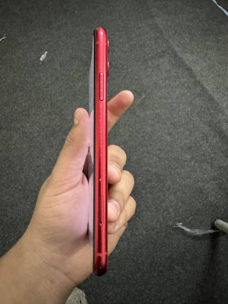 Apple iPhone 11 2