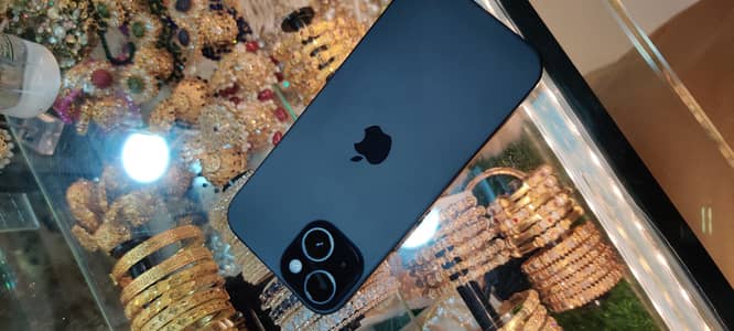 Apple iPhone 15