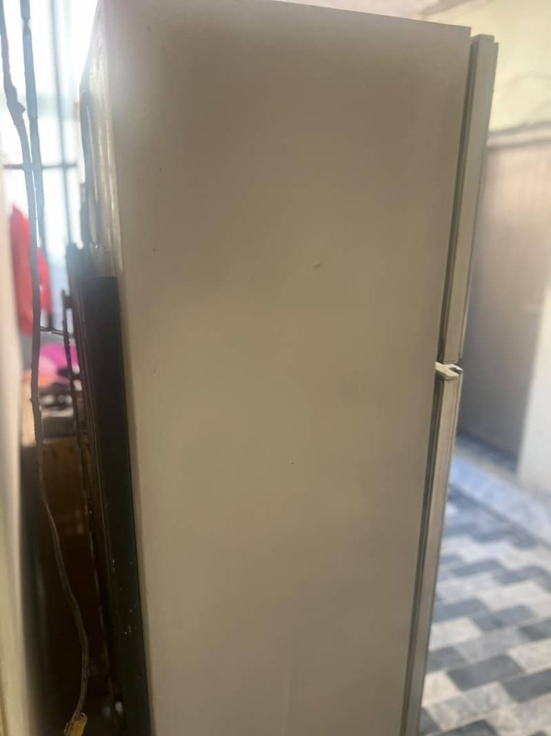 fridge 0