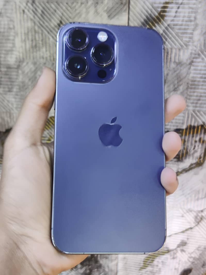 Apple iPhone 14 Pro Max 2