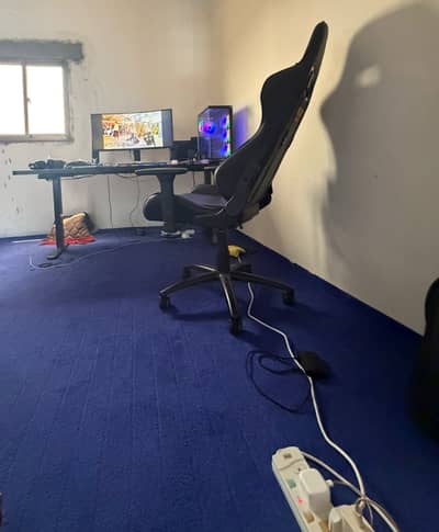 FULLY SETUP PC LCD ADJUTABLE TABLE BOOST CHAIR