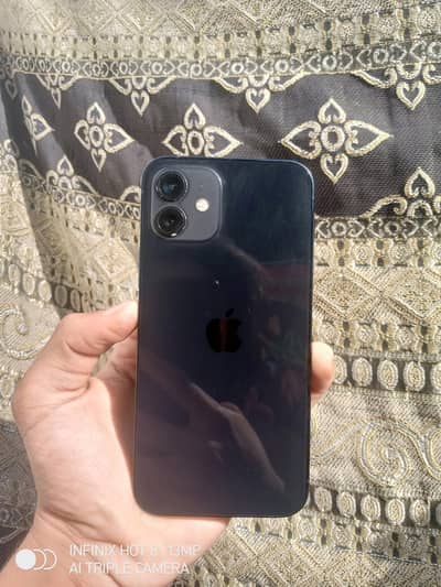 Apple iPhone 12