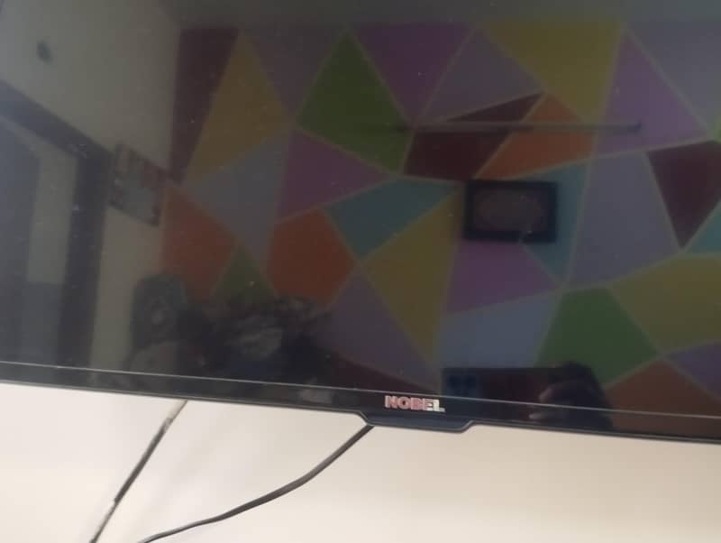 LCD TV 5
