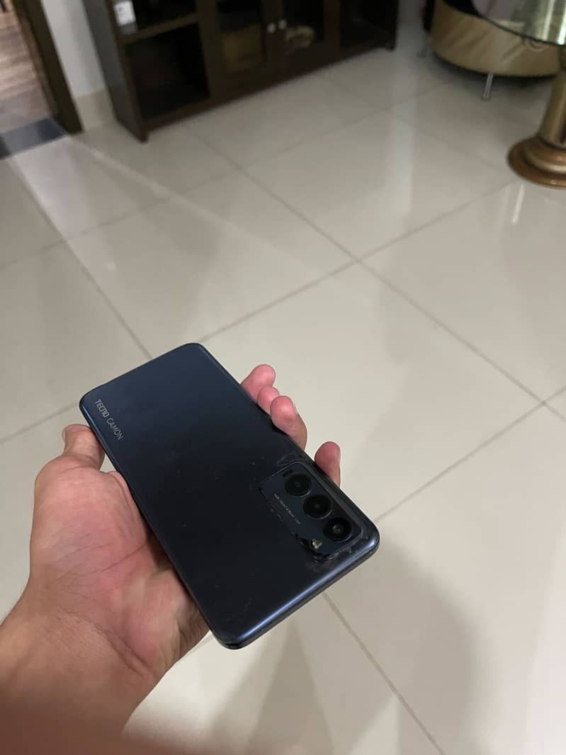 Tecno CAMON 18T 17