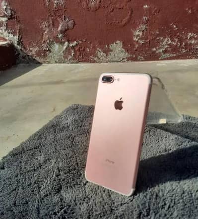 iphone 7 plus 128 GB  (no open no repair) (PTA approved) all ok
