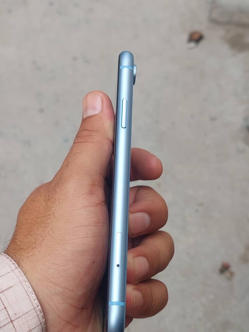 Iphone XR 5