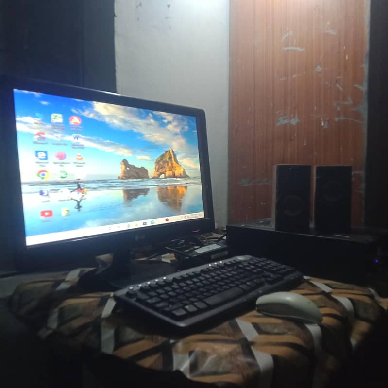 Computer 0