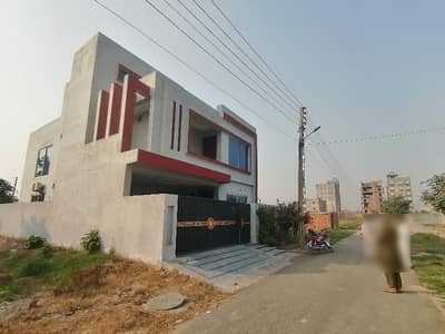 Prime Location In Mohlanwal Scheme - Block F House For Sale Sized 10 Marla
