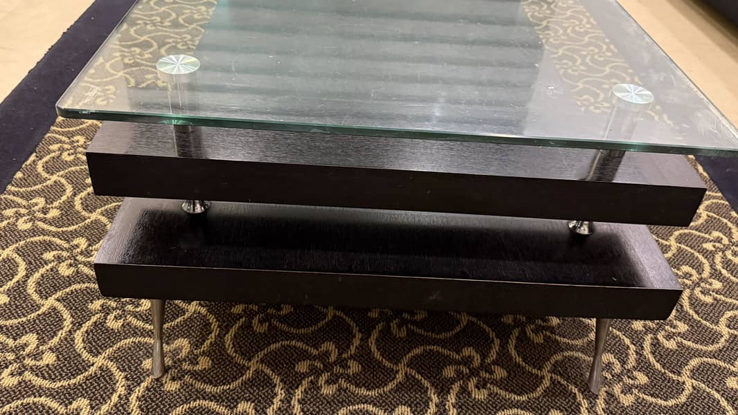 Lounge centre table 2